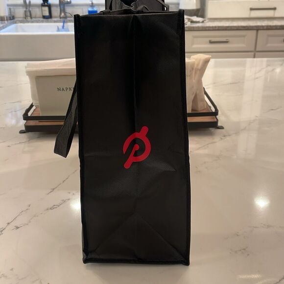Reusable Peloton Bag/Tote with Red Snap - Picture 2 of 4